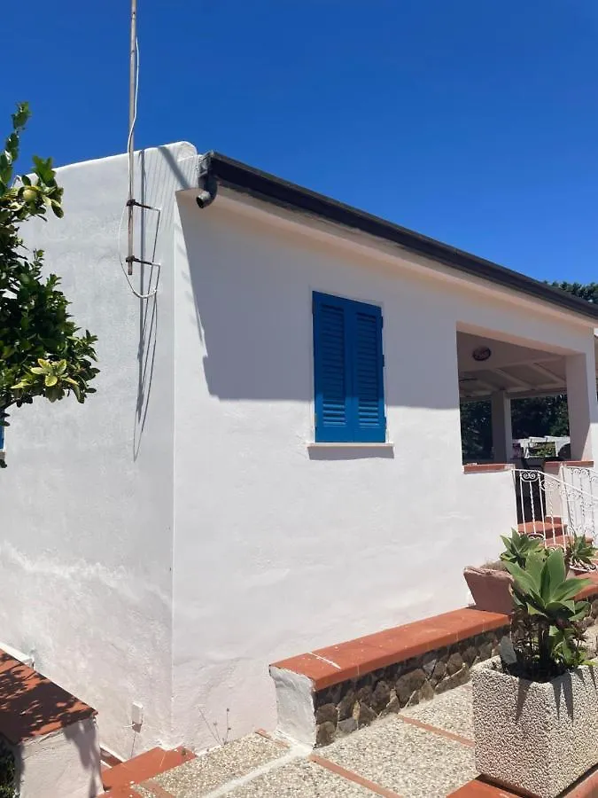 Villa Paso Isola di Ustica 0*,  Italy